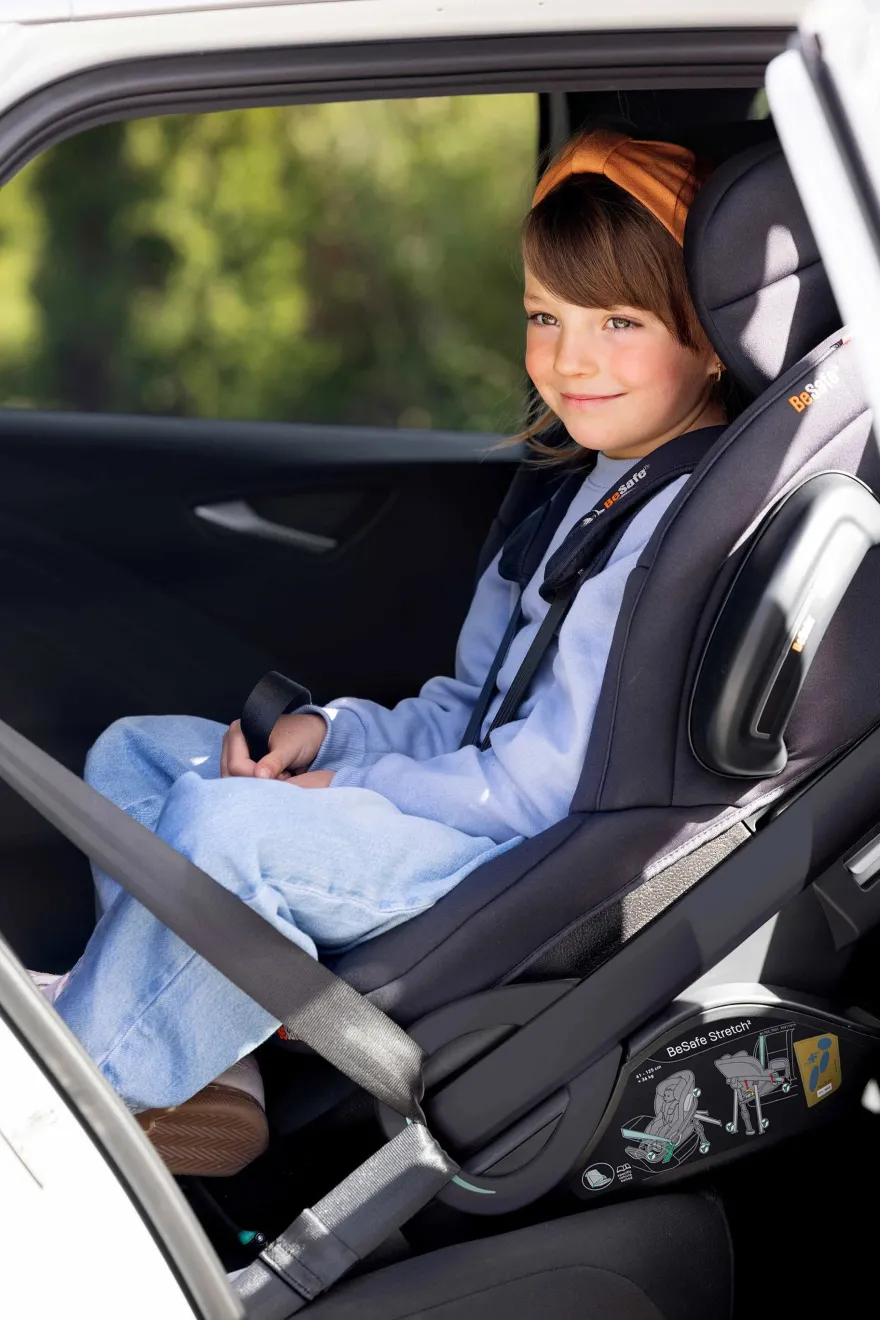 BeSafe IZI Stretch2 - Dark Sand Soft Breeze