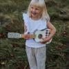 By Astrup Guitar m. 6 strege