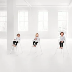 FLEXA Højstol - inkl. sikkerhedsbøjle, sele & bakke - hvid