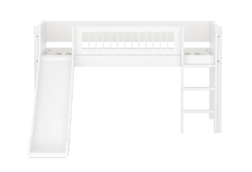 FLEXA WHITE Halvhøj seng 120 cm med rutchebane, stige og crossbar sengehest 90x200 cm - Hvid