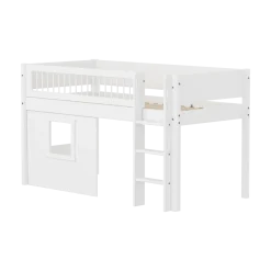 FLEXA WHITE Halvhøj seng 120 cm med stige, crossbar sengehest og træhytte-sengefronter 90x200 cm - Hvid