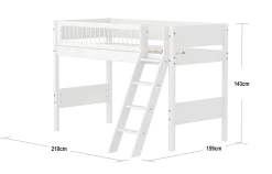 FLEXA WHITE Mellemhøj seng 143 cm med skrå stige og crossbar sengehest 90x200 cm- Hvid
