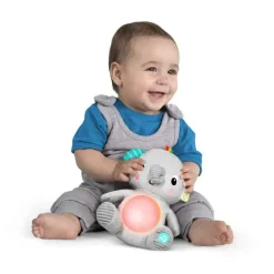 Hug-a-bye Baby™ musikalsk elefant - plysdyr med lys