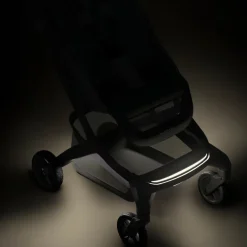 Maxi-Cosi Fame Cabin - Onyx Black