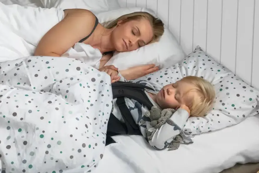 Tatti SleepWell vest til voksenseng - sort